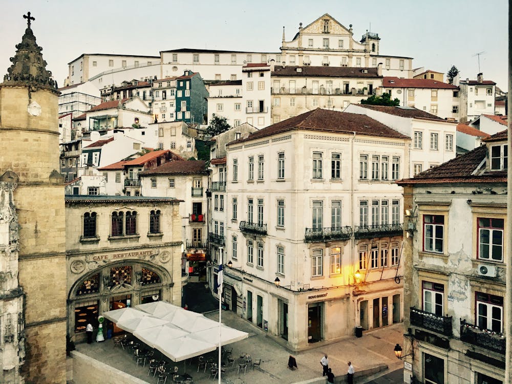 Da Lisbona a Porto cosa vedere - Coimbra - Foto di Egor Kunovsky
